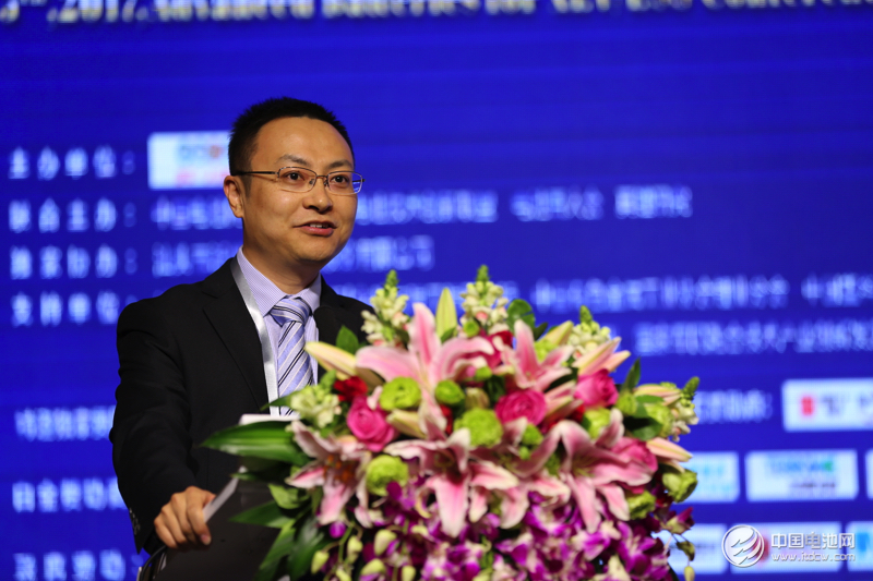 成人抖音
经济学博士、副教授谢里 成人抖音
经济学博士、副教授谢里